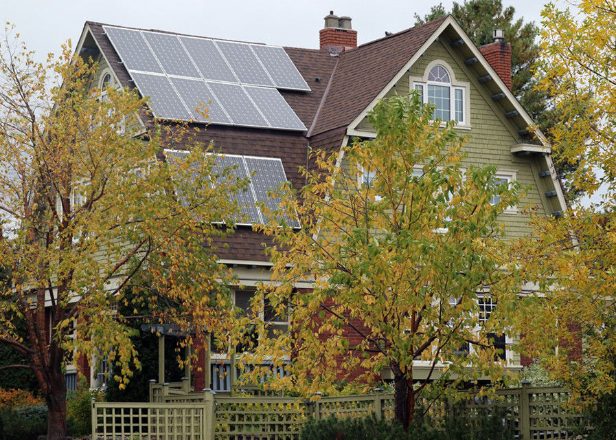 il pannello solare di 5000w 5500w ha fissato l'uso domestico del sistema a energia solare per l'insieme completo