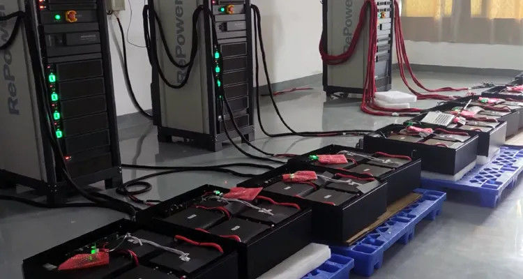 Tipo ibrido efficiente della batteria di Kit LiFePo 4 del sistema solare di 8Kw 5kw 3Kw