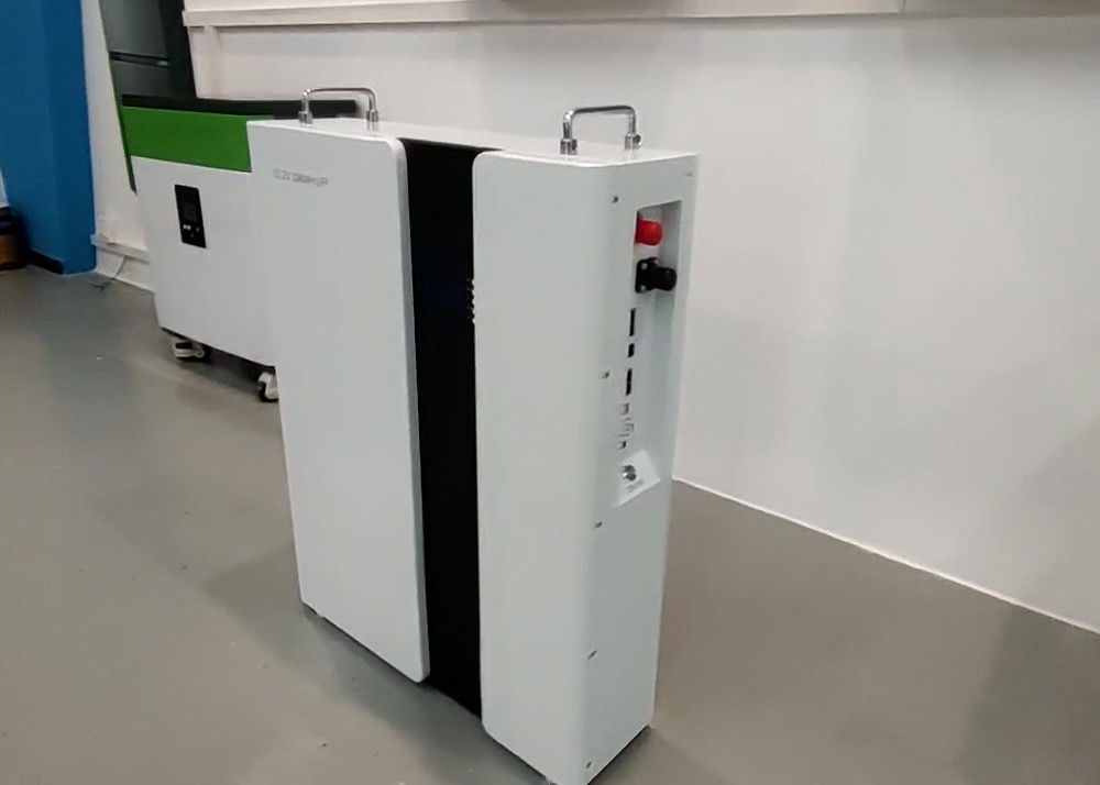 Immagazzinamento di energia a muro Batteria al litio per la casa Solare 3000kw 5000kw Sistema di stoccaggio degli ioni di litio