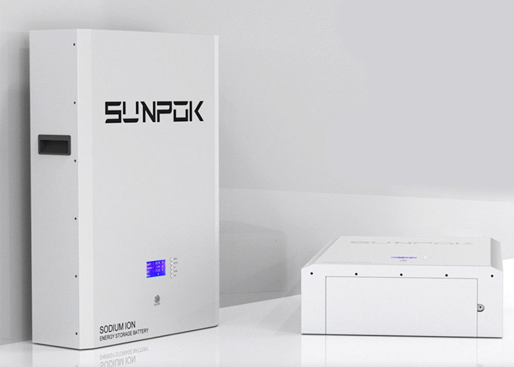 Batteria agli ioni di sodio Sunpok 98% efficienza di carica / scarica 5-30 KWh gamma di potenza di uscita
