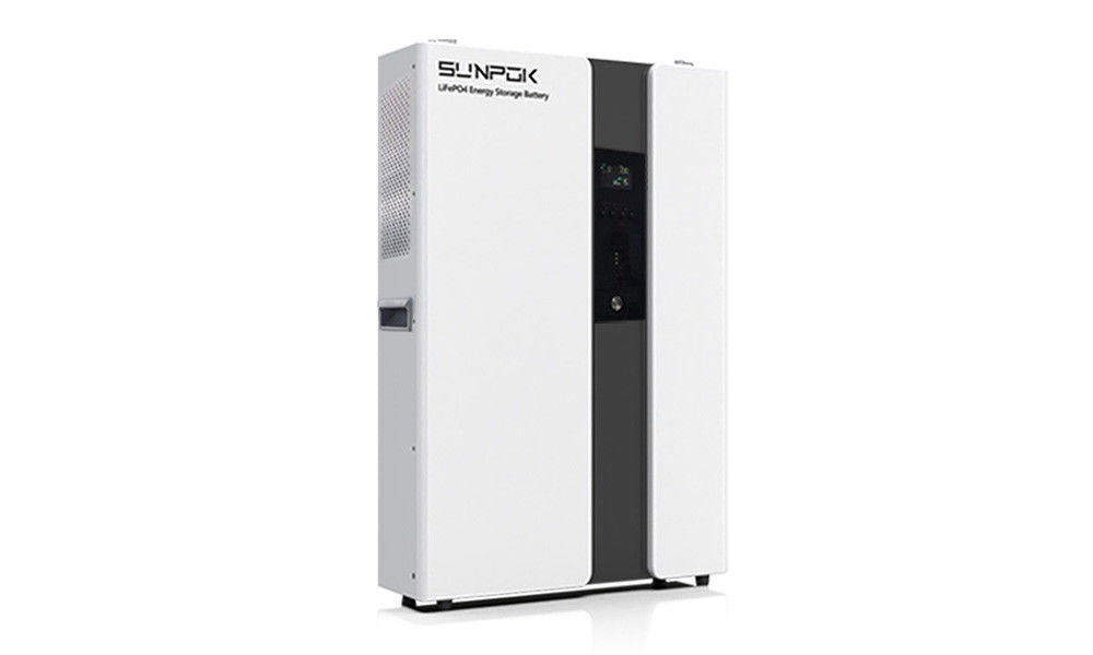 Sistema solare domestico all-in-one off-grid ESS con potenza di uscita di 5-10 KWh e potenza di 5 kW