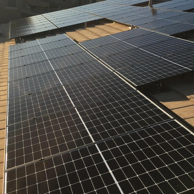 Batteria al litio LifePO4 48v 200ah 5Kwh 10Kwh Power Wall con BMS per sistema solare off-grid / ibrido