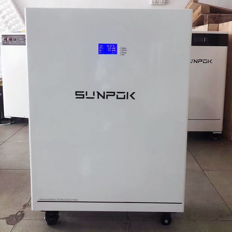 Piano Casa 20KWh Batteria 48V 51.2V 400AH 20kw Batteria al litio Batterie solari Consumabili domestici Immagazzinamento di energia solare